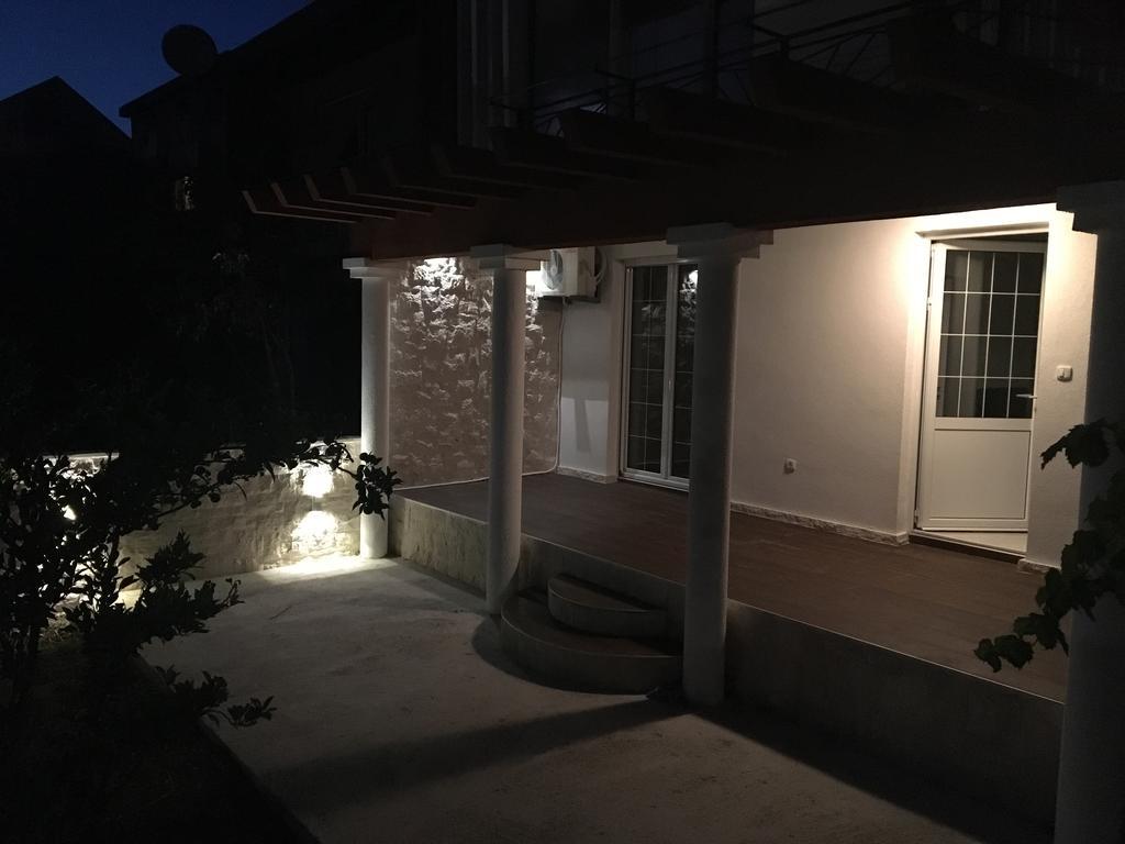 Apartment Apollo Kotor Exterior photo